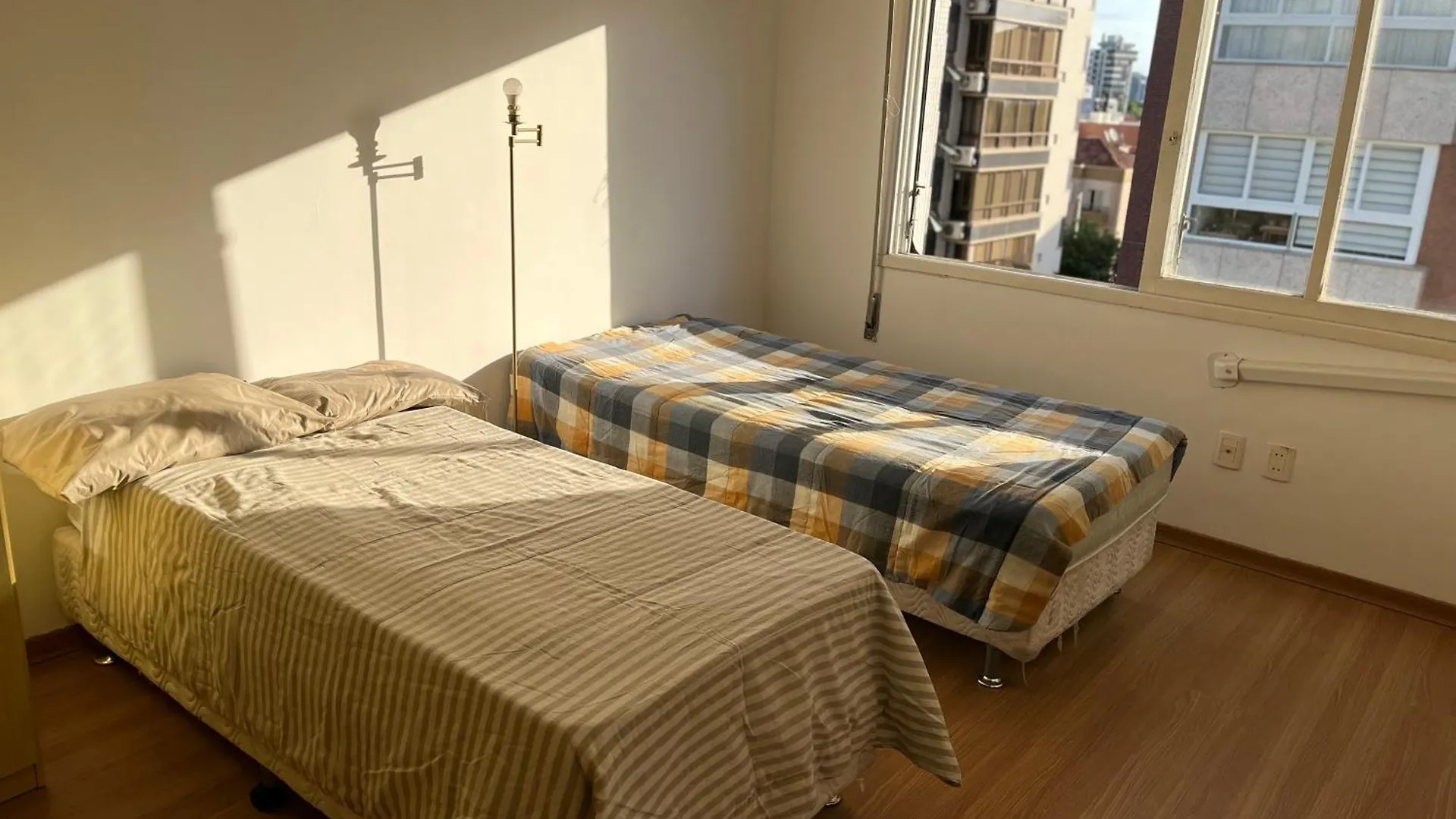 Apartament Apartamento P 10 Com 3 Quartos E 2 Banheiros Porto Alegre Brazylia